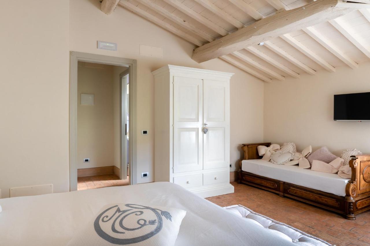 Relais Maria Cristina Bed & Breakfast Chianni Eksteriør bilde