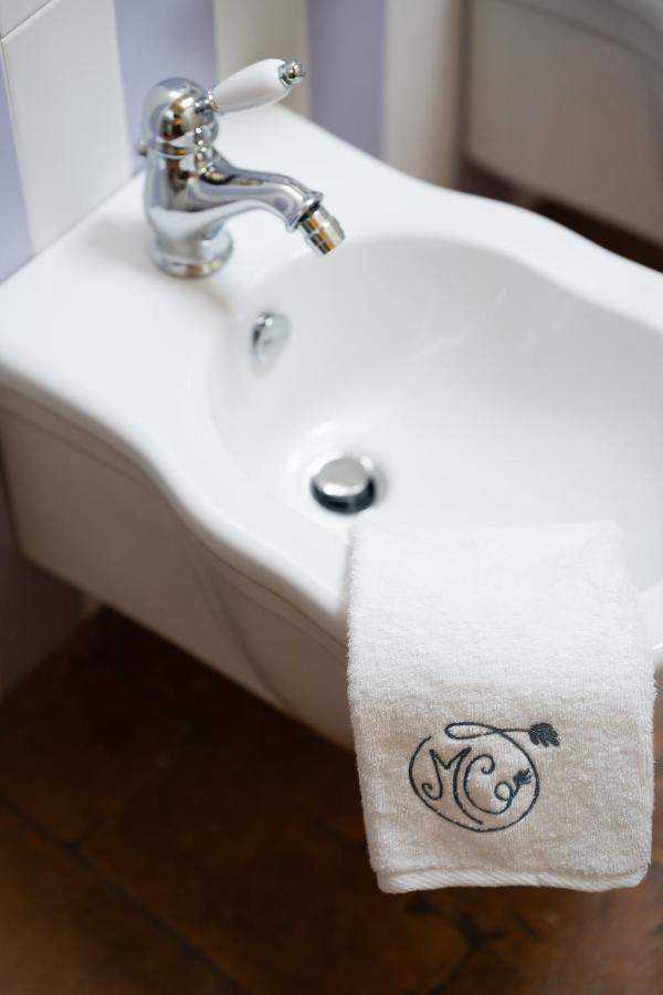 Relais Maria Cristina Bed & Breakfast Chianni Eksteriør bilde